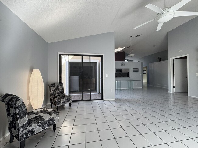 Photo - Spacious 3-Bedroom Home in Quiet Neighborhood