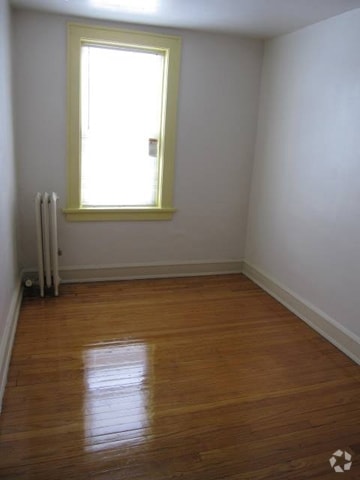 Bedroom - 1709 E Park Pl