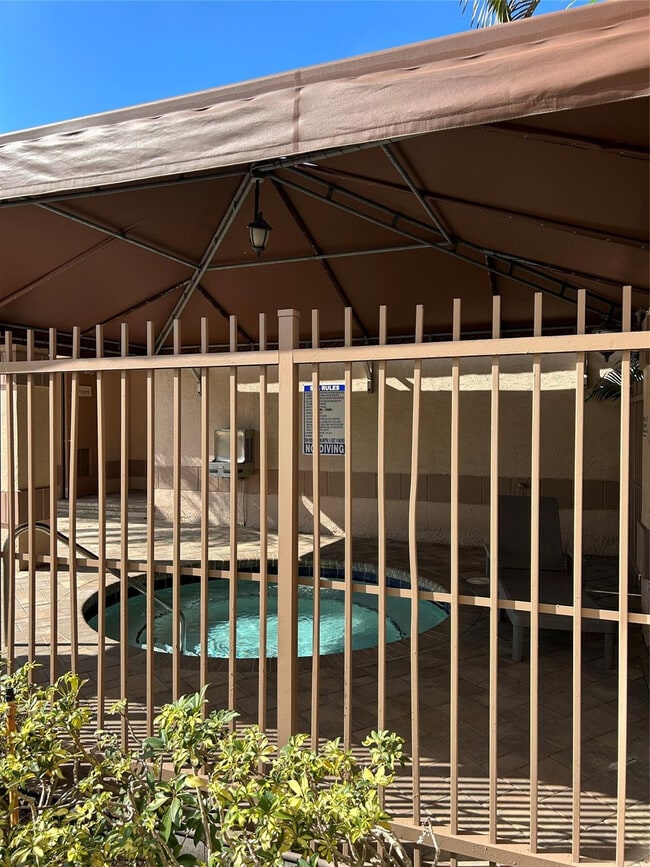 Photo - 2866 S University Dr Unit 5101