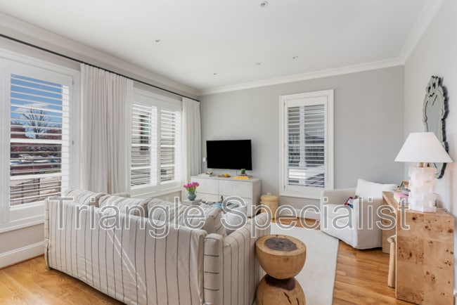 Photo - 2018 Smallwood Dr Unit A