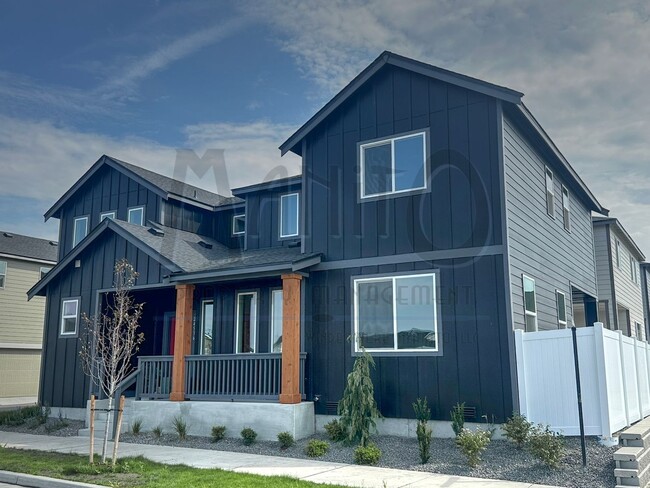 Building Photo - Beautifully Crafted 2025 New Build Rental