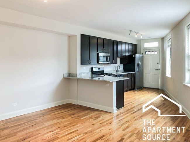 Photo - 2229 W Wilson Ave