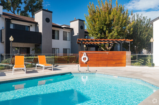 Building Photo - The Landing at Long Beach Rental