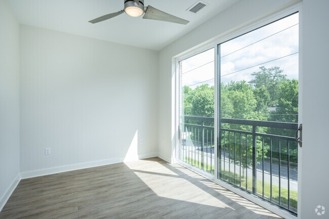1 Bedroom Split Floor Plan - Bedroom - Reed Creek Greenway Apartments