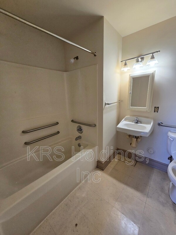 Photo - 633 W Washington St Unidad 205