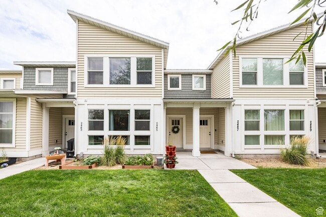 Building Photo - 2485 S 1296 W