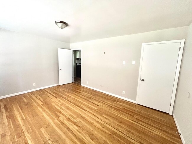 Photo - 6016 Pulaski Pike NW