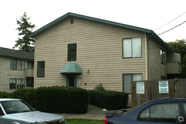 Photo - North Green Lake Apartments
