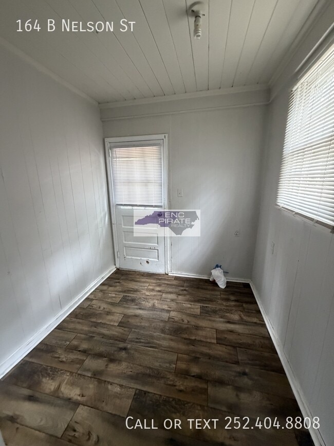 Photo - 164 Nelson St