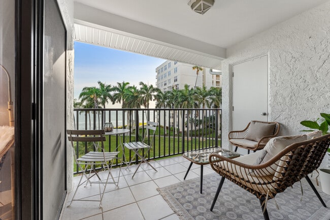 Photo - 6287 Bahia del Mar Cir Unit 312