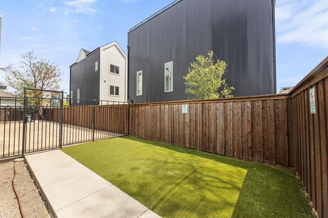 Photo - 4522 Deere St Unit 105