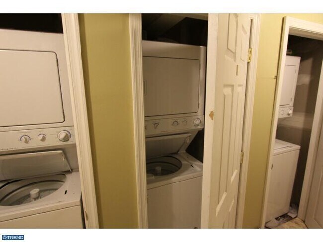 Photo - 1624 N 17th St Unit 1