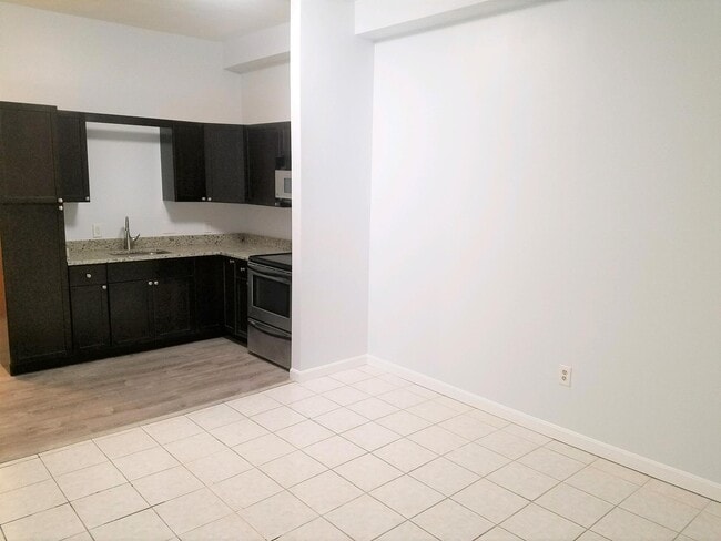 Photo - 4 Webster Ave Unit 2