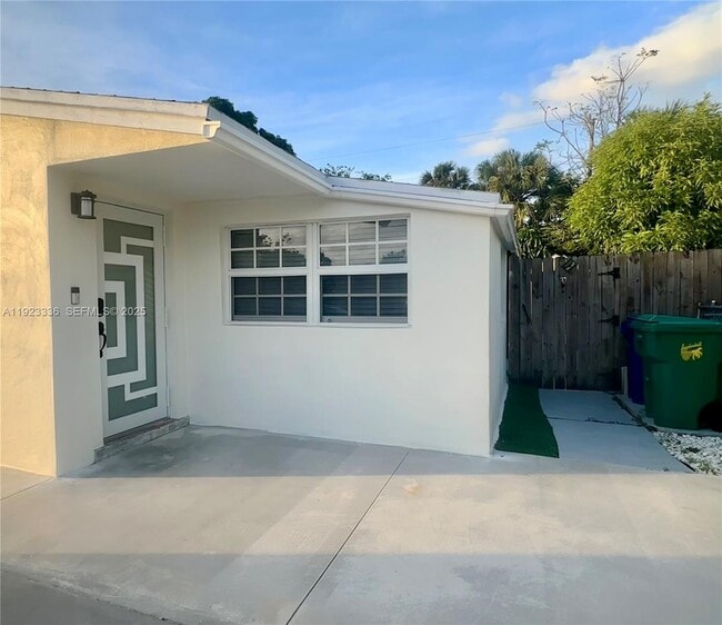 Photo - 3251 NW 18th Ct