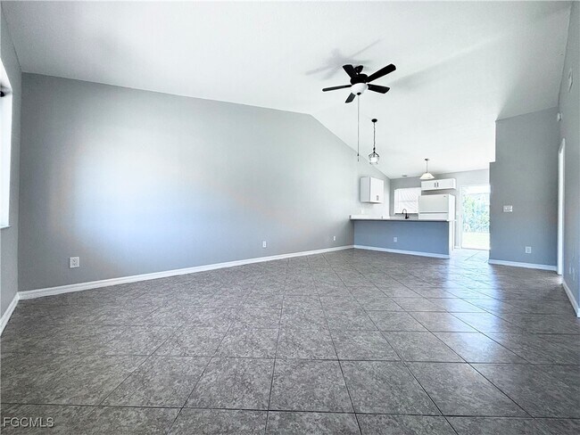 Photo - 4135 SW 7th Pl