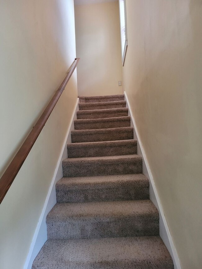 Photo - 3- bedroom 2-bathroom home in Pleasant Hill