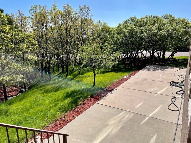 Photo - 5904 Buttermere Dr