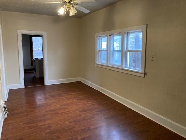 Photo - 611 N Adams St