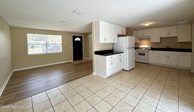 10726 Merida Dr