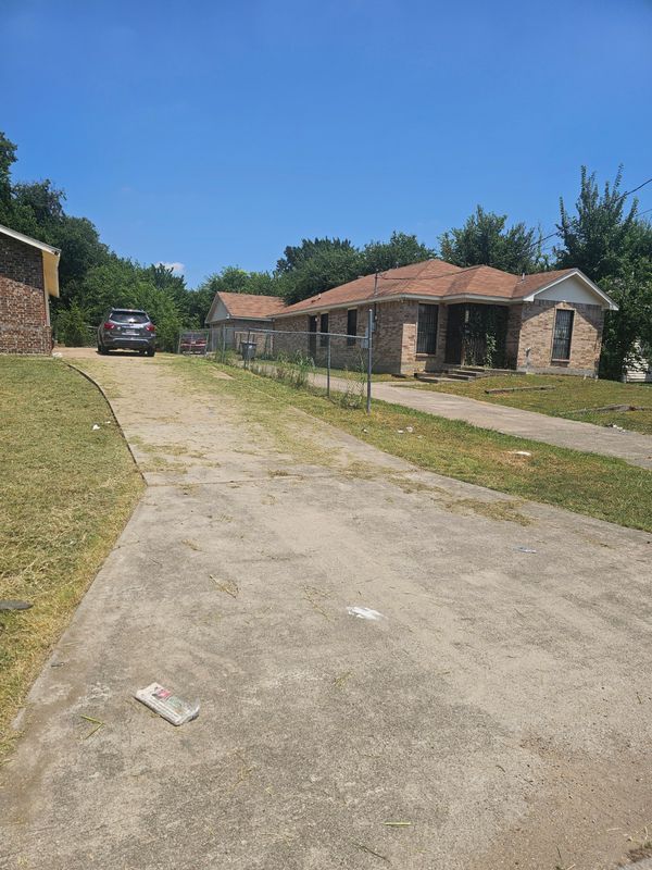 Photo - 3926 S Denley Dr