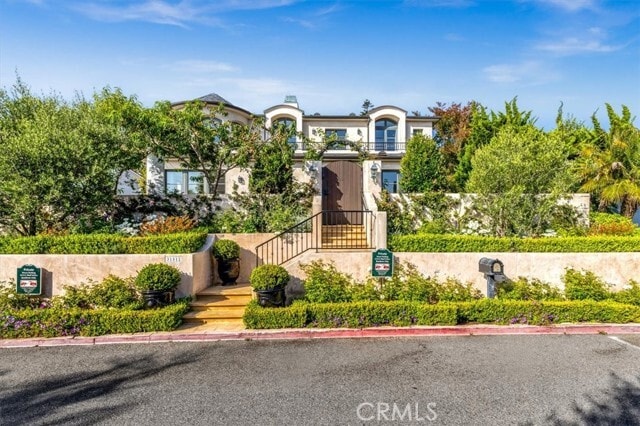 31512 Bluff Dr