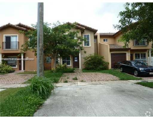 Building Photo - 687 SW 7th St Rental