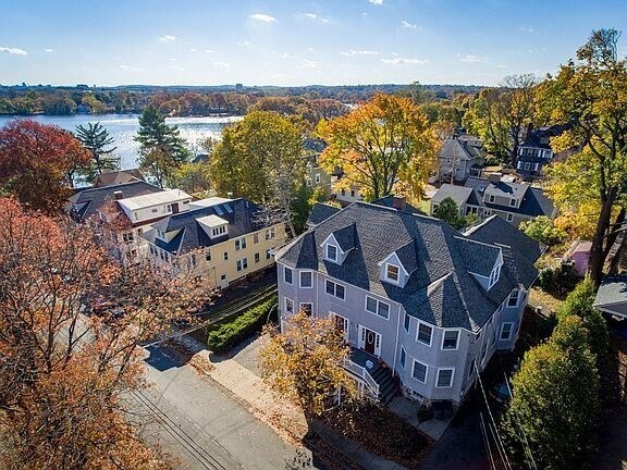 Photo - 23 Wellington St Unit 2