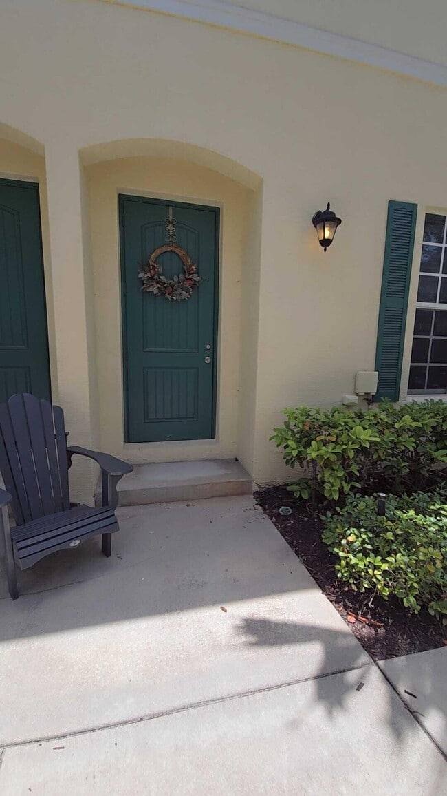 Photo - 243 SW 7th Ct