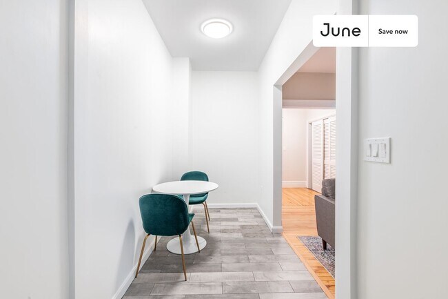 Photo - 100 Washington St