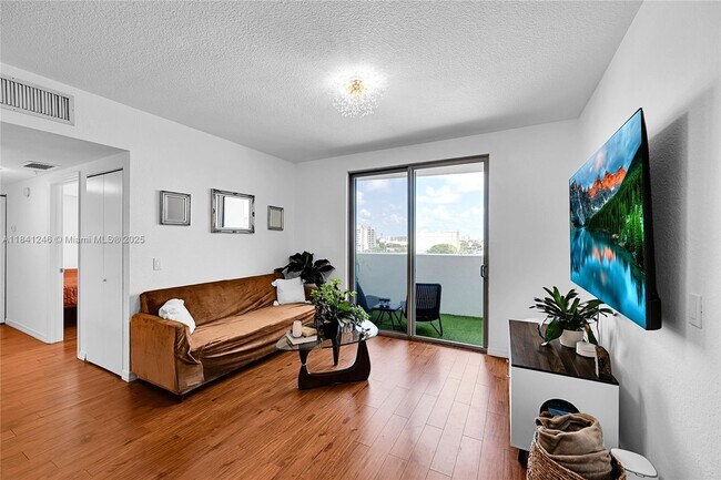 Photo - 36 NW 6th Ave Unit 701