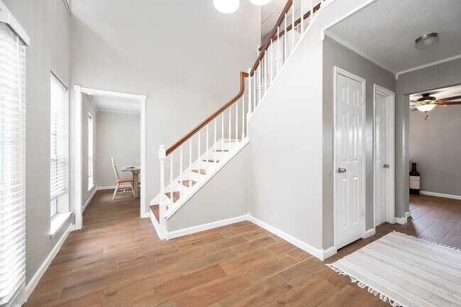 Photo - 17203 Kettle Creek Dr