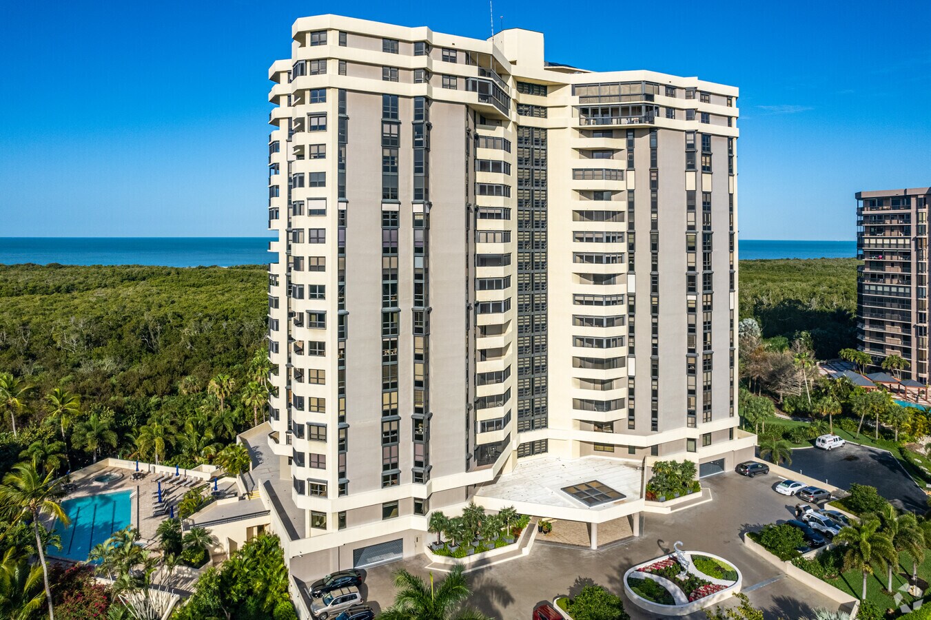 6001 Pelican Bay Blvd. - Grosvenor Condominium