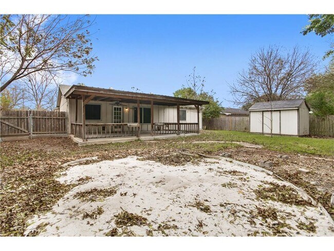 Photo - 2003 Heathwood Cir