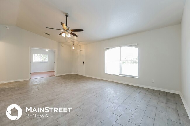 Photo - 1581 S Chamberlain Blvd