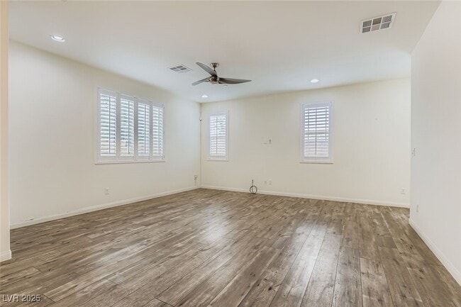 Photo - 340 Mezzaforte St