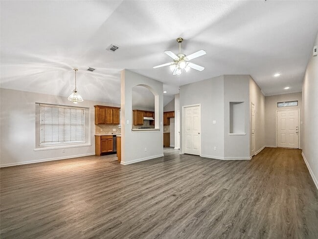 Photo - 3310 N Mason Rd