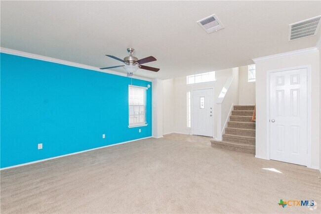 Building Photo - 4701 Green Meadow St Rental