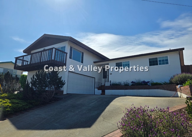 Building Photo - Beautiful Seaside Home for RENT!!!