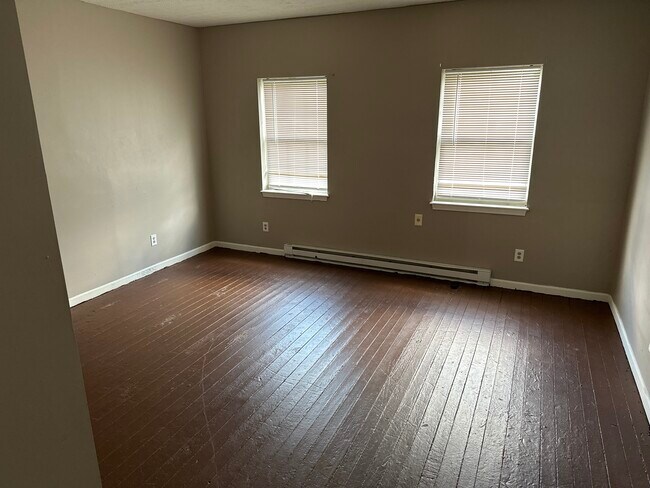 Photo - 775 Campbell Ave Unit 775