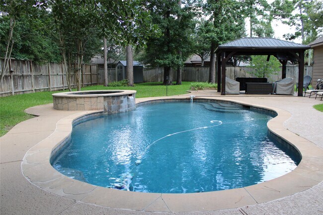 Photo - 130 E Lasting Spring Cir