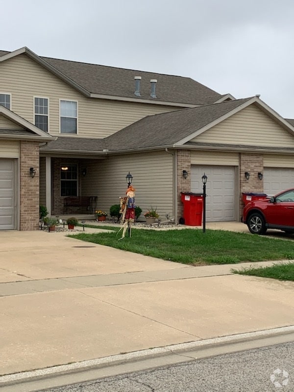 Building Photo - 3822 Balmoral Dr Rental