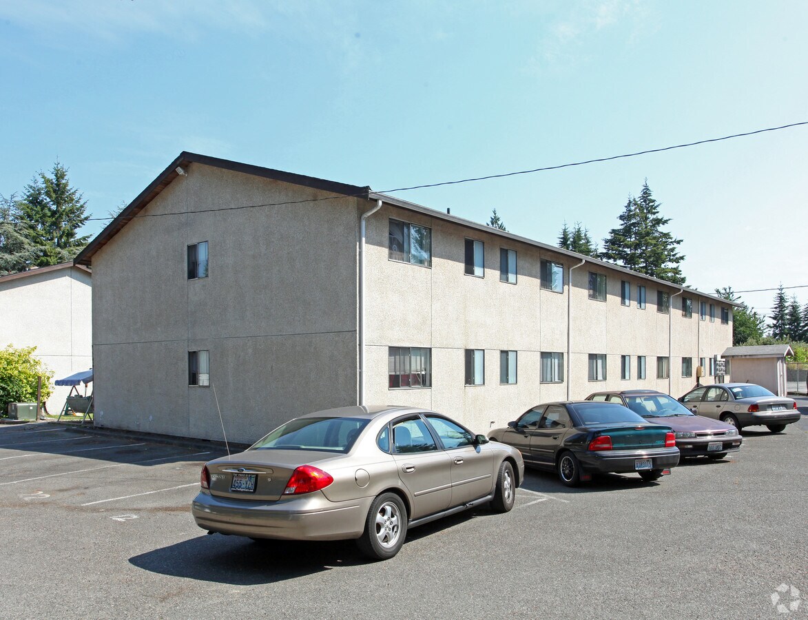 Westwood Apartments - Westwood Apartments