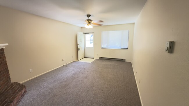 Photo - Sagebrush Dr 2718-1