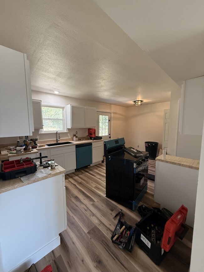 45 Cedar Ridge Dr