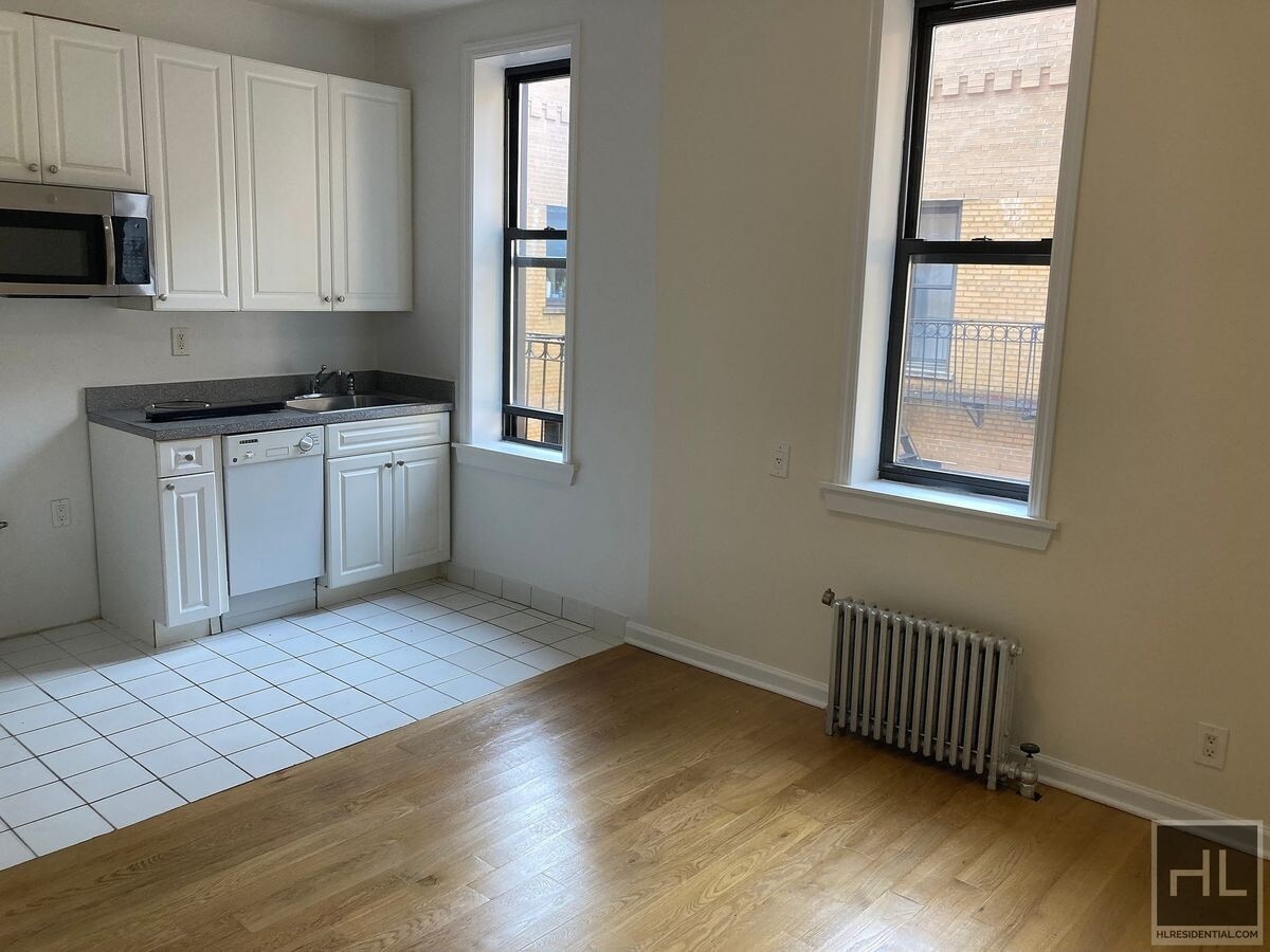 WEST 45 STREET - WEST 45 STREET Apartment Unit 6A