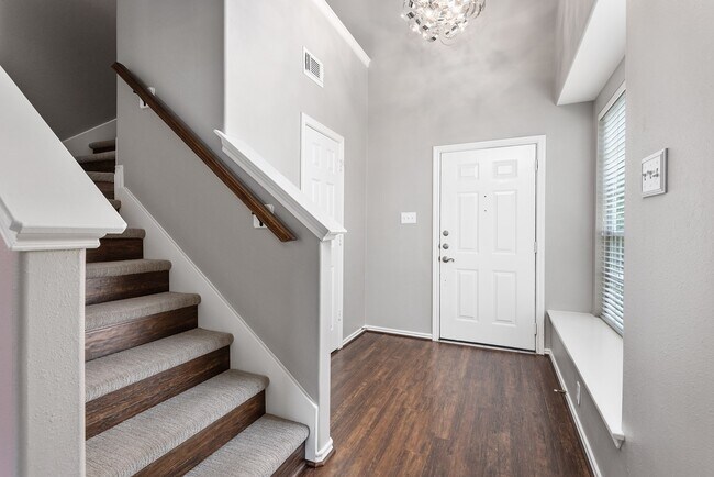 Photo - 19 Musk Rose Ct