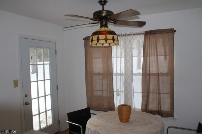 Photo - 2 Washington Ct