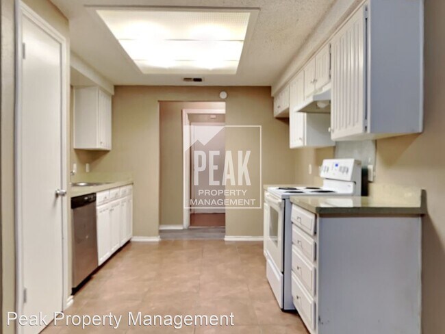 Photo - 4 br, 2 bath House - 411 Thomas Chapel Dr