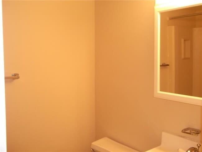 Building Photo - 1245 S Flagler Ave Unit 303 Rental