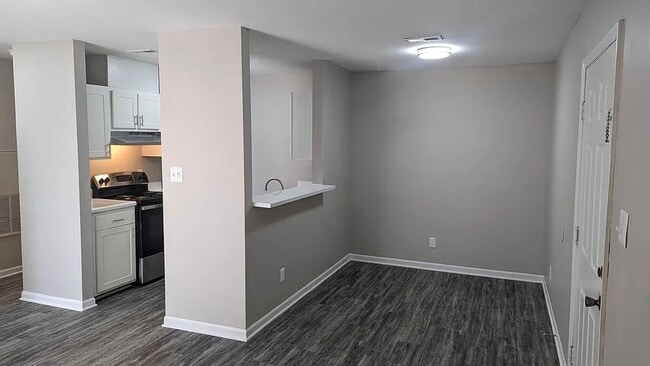 Photo - 2904-2914 W. Florida St-1bd/1ba Unit 1bd/1ba